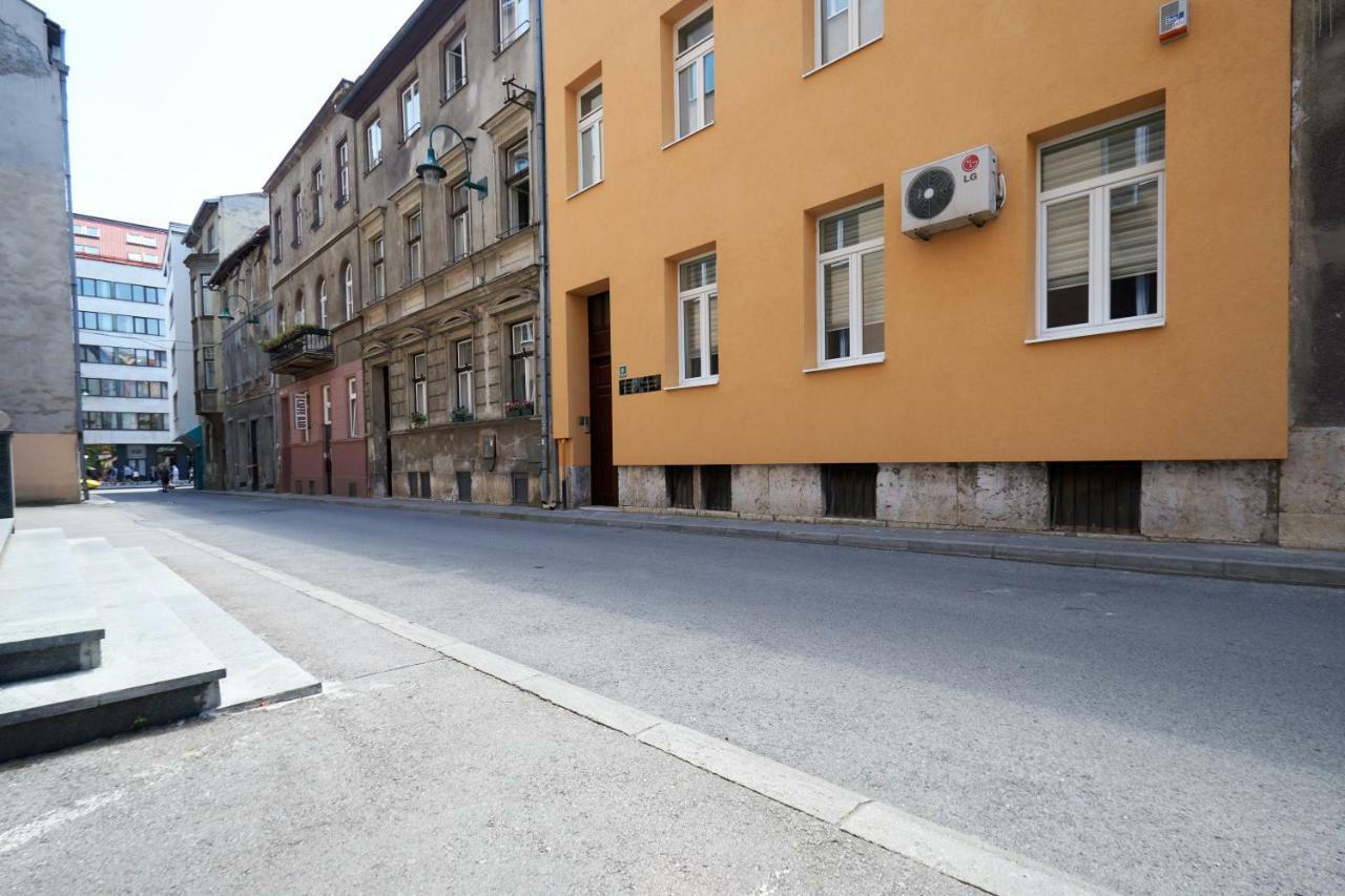 Central Inn Apartments Sarajevo Exteriör bild